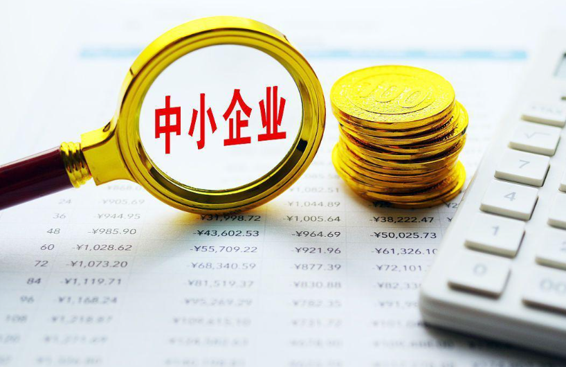 土壤板结改良对比:厦门三只蚂蚁有益菌肥与常规有机肥的田间表现差异